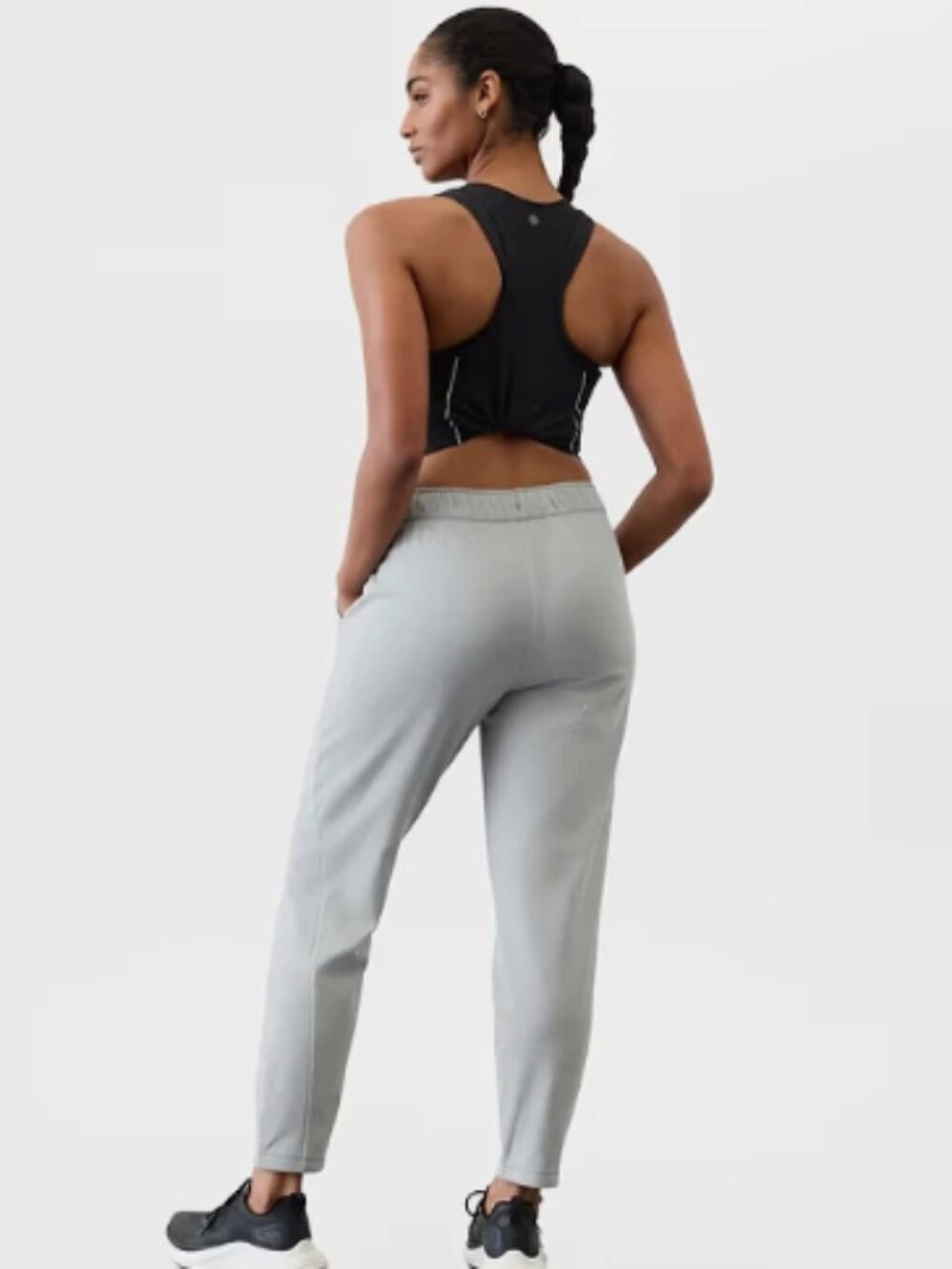 Athleta Unstoppable Mid Rise Active Joggers Pants Gray sz MP Medium Petite NWT